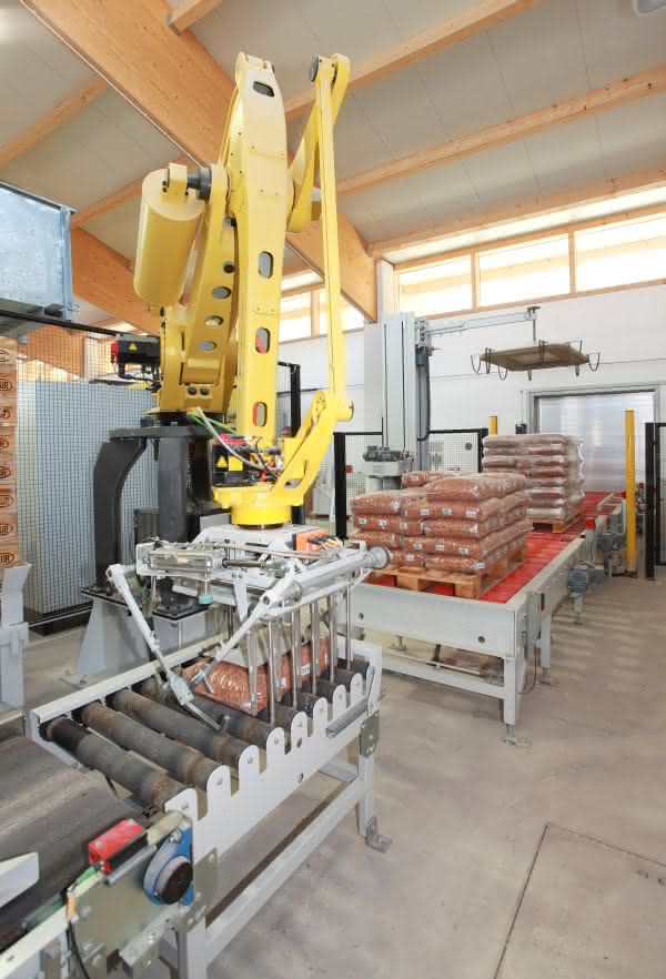 Fördertechnik: Bunte Kieselsteine - palettenweise