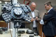 Wirtschaft + Unternehmen: Automatica und Maintain: Fachmessen machen gemeinsame Sache