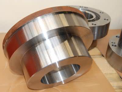 Zerspanen: Mit optimaler Spannlösung Zerspanen: Mit optimaler Spannlösung