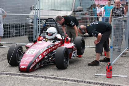 Wirtschaft + Unternehmen: Formula Student: Karlsruher Team nutzt Pro.File PLM Wirtschaft + Unternehmen: Formula Student: Karlsruher Team nutzt Pro.File PLM