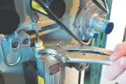 Montagetechnik: Gripschlüssel: Mit Spezialmaul