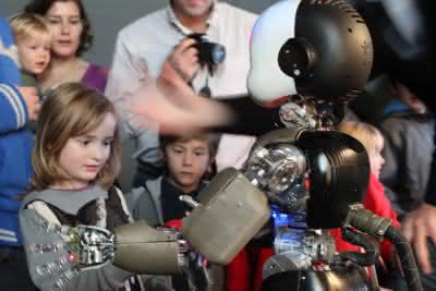 Wirtschaft + Unternehmen: Europas Roboter stellen sich vor