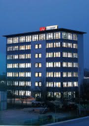 Wirtschaft + Unternehmen: 10-jähriges Jubiläum: Ceratizit meldet Rekordumsatz