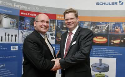 Wirtschaft + Unternehmen: Simufact und Schuler SMG schließen Technologiepartnerschaft Wirtschaft + Unternehmen: Simufact und Schuler SMG schließen Technologiepartnerschaft