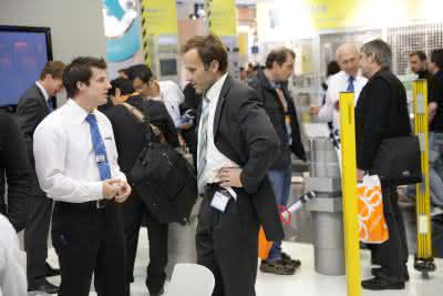 Wirtschaft + Unternehmen: SPS IPC Drives: International wie im Vorjahr Wirtschaft + Unternehmen: SPS IPC Drives: International wie im Vorjahr