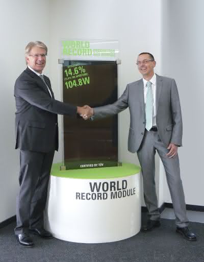 Wirtschaft + Unternehmen: Manz: Durchbruch bei der Solarstrom-Produktion