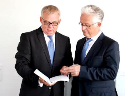 Wirtschaft + Unternehmen: Beratervergleich: Top Consultants gekürt Wirtschaft + Unternehmen: Beratervergleich: Top Consultants gekürt