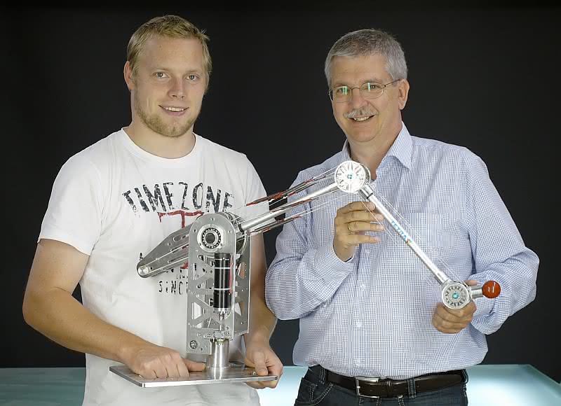 Wirtschaft + Unternehmen: Roboter finden in Paderborn ein Zuhause