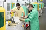 Wirtschaft + Unternehmen: VDMA: Kaufzurückhaltung im Inland Wirtschaft + Unternehmen: VDMA: Kaufzurückhaltung im Inland