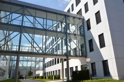 Wirtschaft + Unternehmen: "Denkfabrik": Wago investiert 8 Millionen Euro Wirtschaft + Unternehmen: "Denkfabrik": Wago investiert 8 Millionen Euro
