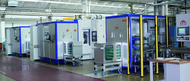 Wirtschaft + Unternehmen: Yaskawa verknüpft die Bearbeitungsschritte Wirtschaft + Unternehmen: Yaskawa verknüpft die Bearbeitungsschritte
