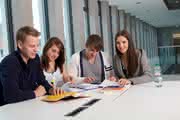 Wirtschaft + Unternehmen: Studiengang: Industrial Virtual Engineering am Hochschulcampus Tuttlingen
