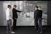 Wirtschaft + Unternehmen: VR-Lösung: Passt der Kunde zum Maschinenkonzept? Wirtschaft + Unternehmen: VR-Lösung: Passt der Kunde zum Maschinenkonzept?