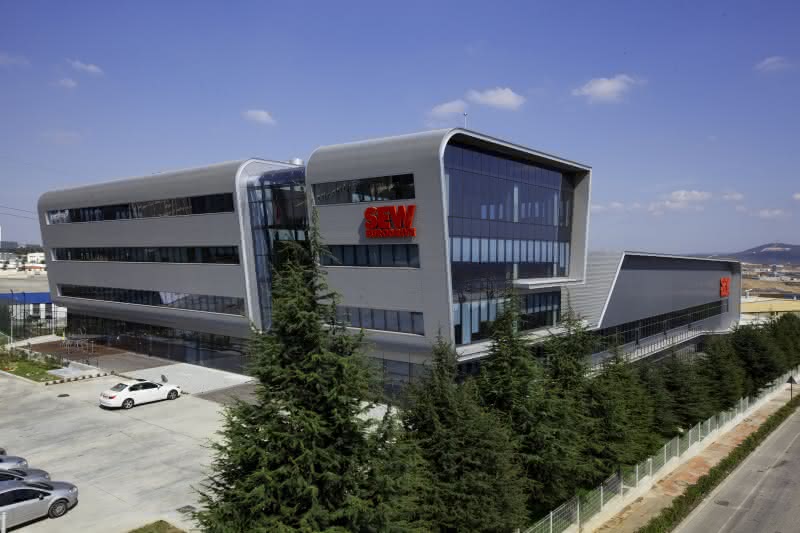 Wirtschaft + Unternehmen: SEW Eurodrive: Futuristisch in Istanbul Wirtschaft + Unternehmen: SEW Eurodrive: Futuristisch in Istanbul