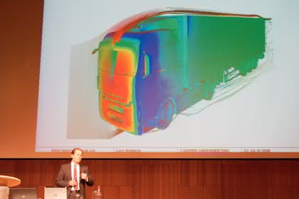 Wirtschaft + Unternehmen: Über 900 Teilnehmer ließen sich inspirieren Wirtschaft + Unternehmen: Über 900 Teilnehmer ließen sich inspirieren