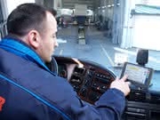 Fördertechnik: Mobilfunk lotst den Milchlaster
