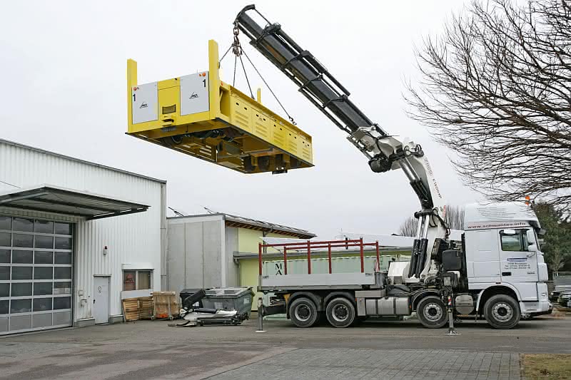 Wirtschaft + Unternehmen: MLR bewältigt die Schwerlasten in Kecskemét Wirtschaft + Unternehmen: MLR bewältigt die Schwerlasten in Kecskemét