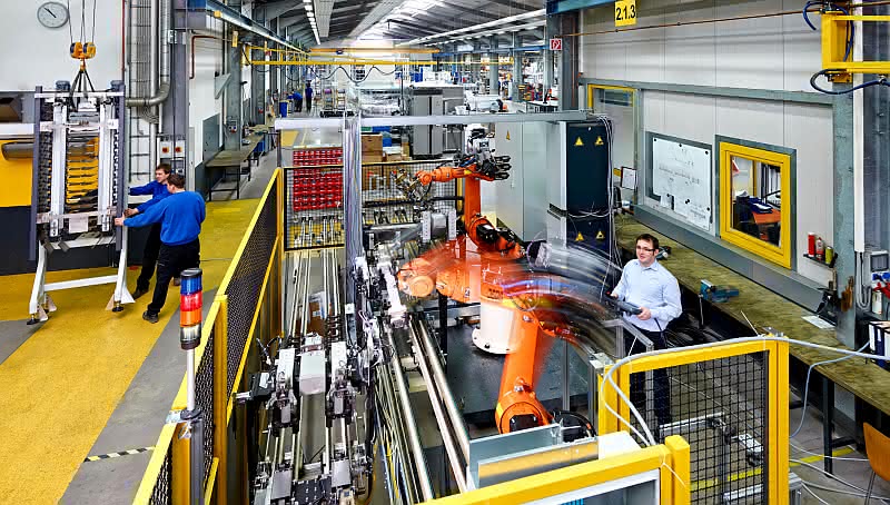 Wirtschaft + Unternehmen: Hahn Automation: Lückenlos mit 20 Wirtschaft + Unternehmen: Hahn Automation: Lückenlos mit 20