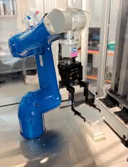 MRK + Cobots: Der Milch-Abholer