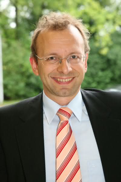 Wirtschaft + Unternehmen: Umsatzrekord bei Teamtechnik