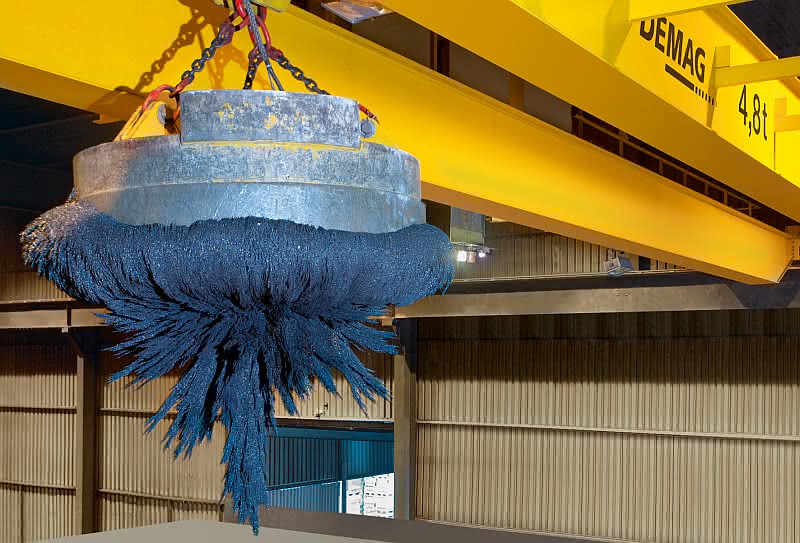 Wirtschaft + Unternehmen: Demag Cranes: Ein Kran mischt nach Rezept