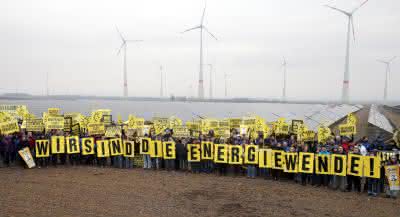 Wirtschaft + Unternehmen: juwi: Kein Kahlschlag bei der Solarförderung Wirtschaft + Unternehmen: juwi: Kein Kahlschlag bei der Solarförderung