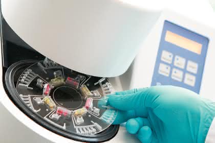 Lab-on-a-chip Design- & Foundry-Service: Assay-Automatisierung  als Dienstleistung