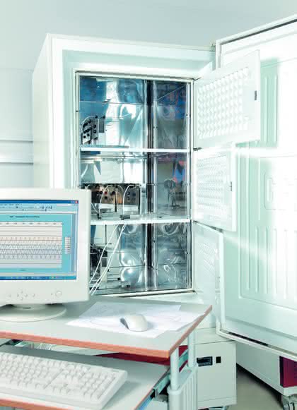 Temperiertechnik: GFL: Hallen-Neubau  für Temperiergeräte