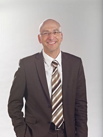 Wirtschaft + Unternehmen: Hager + Elsässer erteilt drei Mitarbeitern Prokura