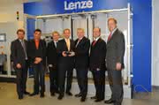 Wirtschaft + Unternehmen: Lenze investiert in die Zukunft