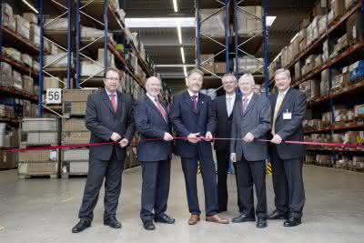 Wirtschaft + Unternehmen: Friedhelm Loh Group expandiert in Heiligenroth
