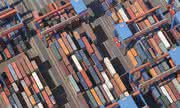 Wirtschaft + Unternehmen: HHLA und Demag Cranes schwimmen auf der grünen Welle Wirtschaft + Unternehmen: HHLA und Demag Cranes schwimmen auf der grünen Welle