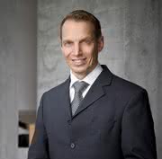 Wirtschaft + Unternehmen: sera Unternehmensgruppe: Carsten Stehle neuer Geschäftsführer