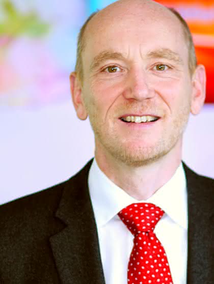 News: Neue Vertriebsleitung bei Hellma Analytics