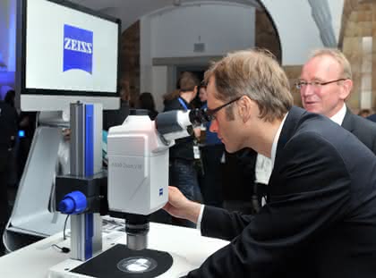News: 12. Tag der Mikroskopie von Carl Zeiss in Jena