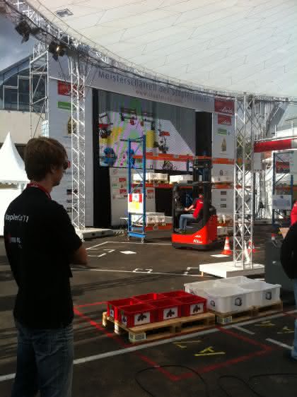 Fördertechnik: Stapler live – und in 3D Fördertechnik: Stapler live – und in 3D