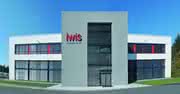 Wirtschaft + Unternehmen: iwis weiht neue Fertigungshalle in Landsberg ein Wirtschaft + Unternehmen: iwis weiht neue Fertigungshalle in Landsberg ein