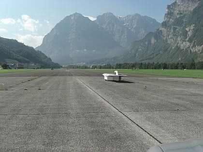 Wirtschaft + Unternehmen: Nord-Solarrenner probte in den Alpen für Australien
