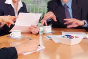 KI + Datenanalyse: Stammdaten: Basis für Business