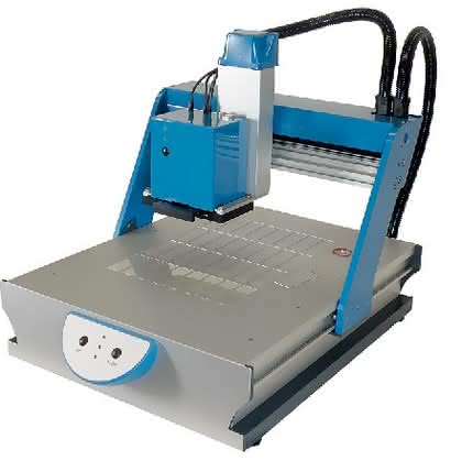 Multi-Slide-Microarrayer TopSpot D: Neuer Multi-Slide-Microarrayer