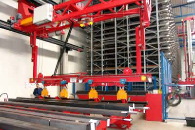 Fördertechnik: Top-Performance bei Materialbevorratung und Sägezuschnitt