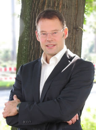 Wirtschaft + Unternehmen: PLM: Contact expandiert in der DACH-Region