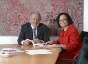 Wirtschaft + Unternehmen: Motek 2011: Invent the Future