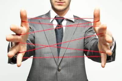 Wirtschaft + Unternehmen: Neue Studie zum Komplexitätsmanagement in der Supply Chain Wirtschaft + Unternehmen: Neue Studie zum Komplexitätsmanagement in der Supply Chain