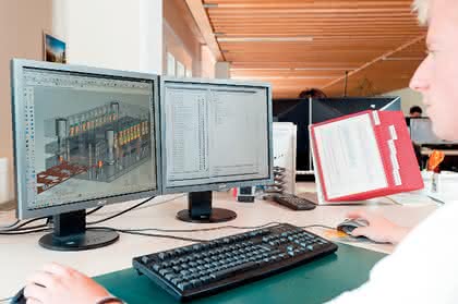 Software: Kundenspezifische Lösungen schneller ins Werkzeug umgesetzt Software: Kundenspezifische Lösungen schneller ins Werkzeug umgesetzt