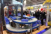 Wirtschaft + Unternehmen: Logimat in fünf vollen Hallen