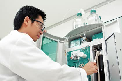 IC-säulen/Suppressor für Microbore-Technik: Green Chemistry mit Microbore-Trennsäulen IC-säulen/Suppressor für Microbore-Technik: Green Chemistry mit Microbore-Trennsäulen