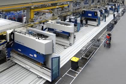 Wirtschaft + Unternehmen: Trumpf Maschinen Austria erhält Titel "Fabrik 2011" Wirtschaft + Unternehmen: Trumpf Maschinen Austria erhält Titel "Fabrik 2011"