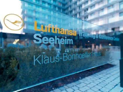 Wirtschaft + Unternehmen: Apps und fliegende Teppiche
