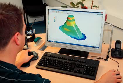 Zerspanen: Mit Vollgas zum Werkzeug